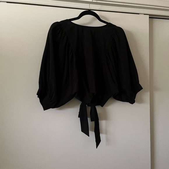 Endless Rose crop tie top puff sleeves Sz M Black Rayon Poly blend - Picture 6 of 7